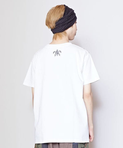 YOSUKE x Amina Love and Gratitude Tee - M