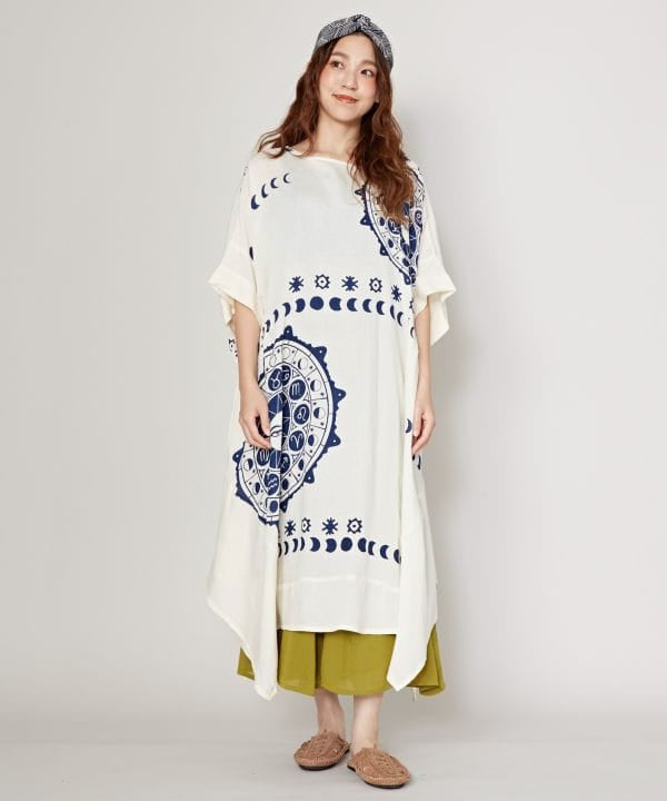 Sun Moon Midi Shift Dress