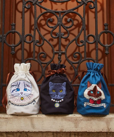 Cat Embroidery Drawstring Pouch