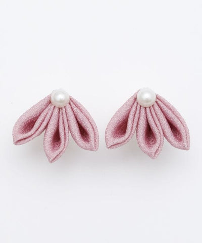 TSUMAMI ZAIKU Flower Petals Earrings