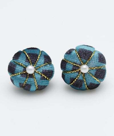 NERIKIRI Clip Earrings