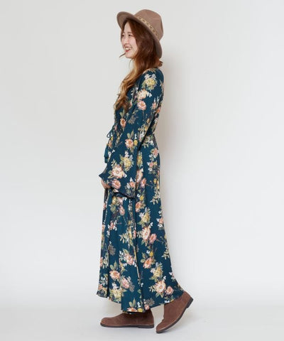 Dog Rose Flare Sleeve Dress