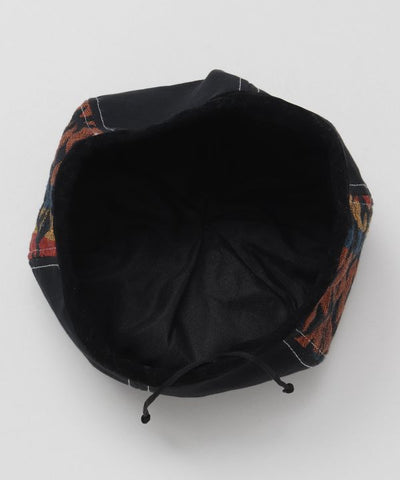 Wolf's Mouth Patchwork Beret