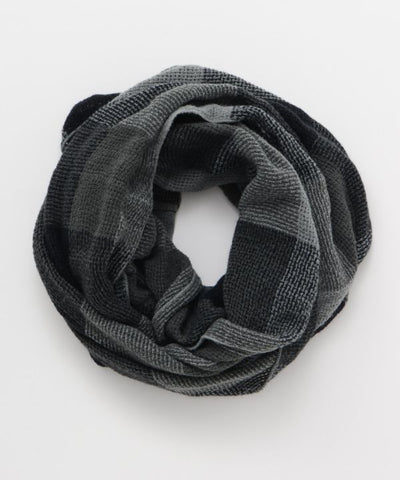 Plaid Volume Snood