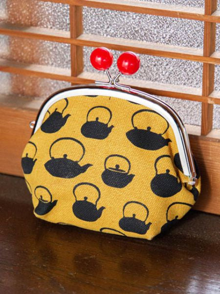 Retro Pattern HANPU GAMAGUCHI Purse