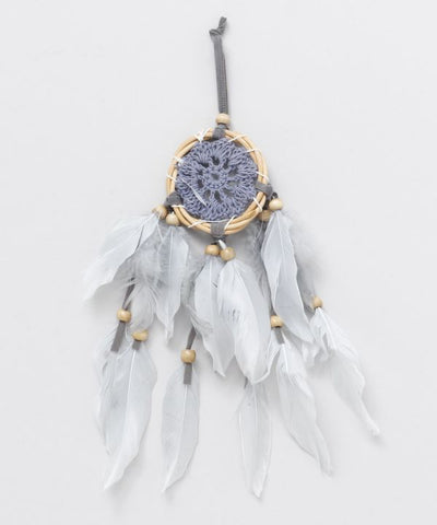 Monotone Feather Dreamcatcher