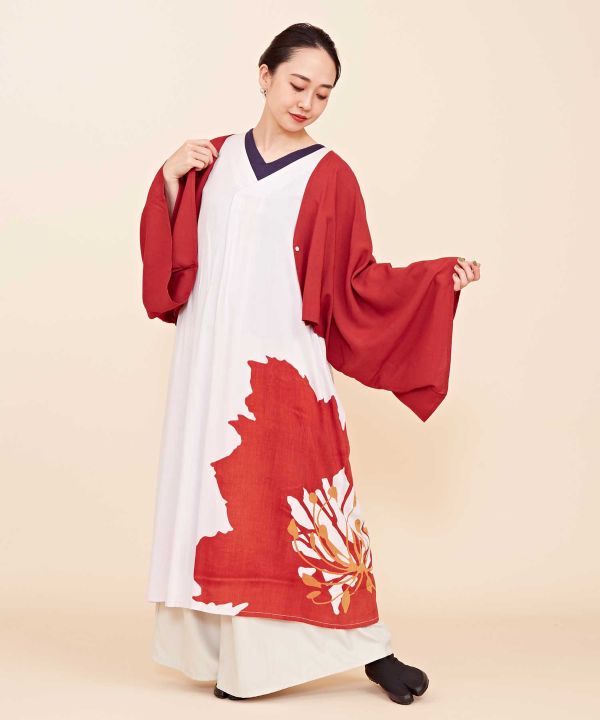 TAIRIN Floral Dress and Haori Set